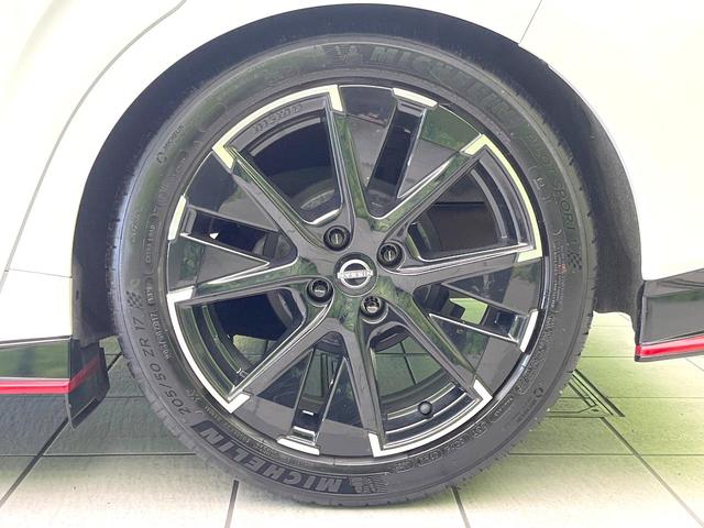 オーラ ニスモ 禁煙車 純正9型ナビ 全方位モニター エマージェンシーブレーキ デジタルミラー プロパイロット BSM 2トーンカラー ETC ドラレコ LEDヘッド オートライト オートエアコン スマートキー(66枚目)