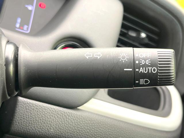 フィット ホーム 禁煙車 純正SDナビ ホンダセンシング レーダークルーズ バックカメラ オートエアコン ドラレコ ETC スマートキー ハーフレザーシート LEDヘッドライト オートマチックハイビーム 電動格納ミラー(45枚目)