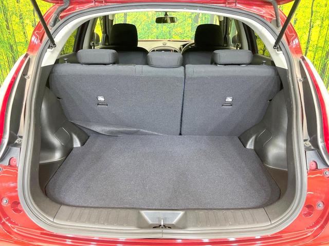 ジューク 15RS 禁煙車 純正ナビ ETC Bluetooth CD再生 フルセグ プライバシーガラス 盗難防止装置 アイドリングストップ 横滑防止装置 トラクションコントロール(8枚目)