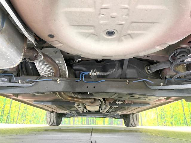 ジューク 15RS 禁煙車 純正ナビ ETC Bluetooth CD再生 フルセグ プライバシーガラス 盗難防止装置 アイドリングストップ 横滑防止装置 トラクションコントロール(17枚目)