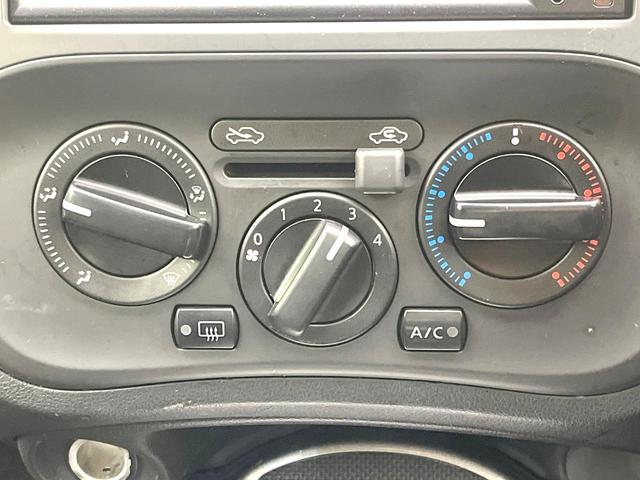 ジューク 15RS 禁煙車 純正ナビ ETC Bluetooth CD再生 フルセグ プライバシーガラス 盗難防止装置 アイドリングストップ 横滑防止装置 トラクションコントロール(32枚目)