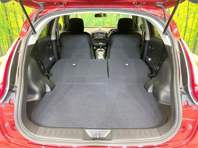 ジューク 15RS 禁煙車 純正ナビ ETC Bluetooth CD再生 フルセグ プライバシーガラス 盗難防止装置 アイドリングストップ 横滑防止装置 トラクションコントロール(40枚目)