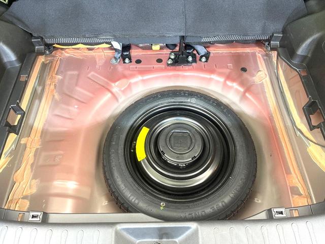 ジューク 15RS 禁煙車 純正ナビ ETC Bluetooth CD再生 フルセグ プライバシーガラス 盗難防止装置 アイドリングストップ 横滑防止装置 トラクションコントロール(49枚目)