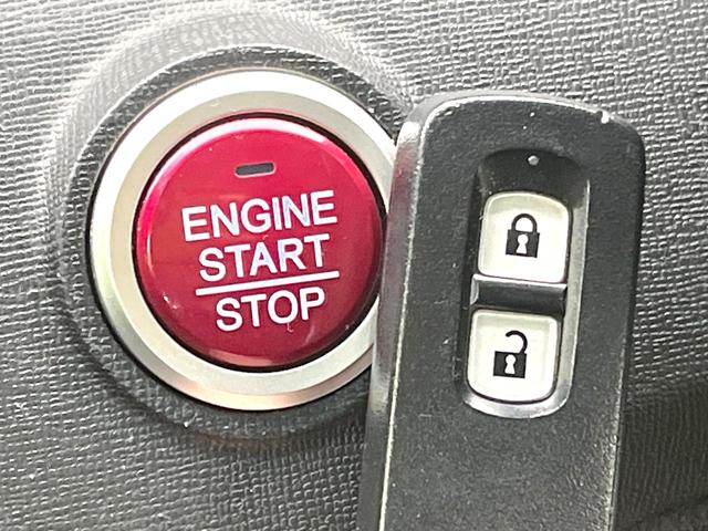 N-ONE ツアラー・Lパッケージ 禁煙車 純正ディスプレイ バックモニター クルコン ETC スマートキー HIDヘッド オートライト オートエアコン パドルシフト ターボ シートリフター 電動格納ミラー 14インチAW(7枚目)