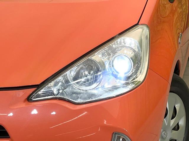 アクア S 禁煙車 純正ナビ オートエアコン ETC スマートキー 電動格納ミラー シートリフター LEDヘッド ファブリックシート プライバシーガラス リアワイパー(12枚目)