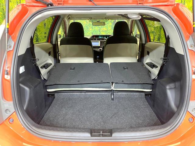 アクア S 禁煙車 純正ナビ オートエアコン ETC スマートキー 電動格納ミラー シートリフター LEDヘッド ファブリックシート プライバシーガラス リアワイパー(31枚目)