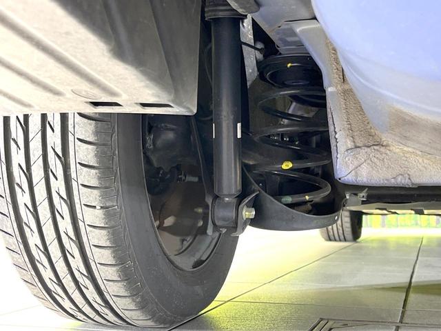 フィットシャトルハイブリッド ハイブリッド　禁煙車　純正ナビ　バックモニター　クルコン　ＥＴＣ　ドラレコ　リモコンキー　オートエアコン　ハーフレザーシート　シートリフター　電動格納ミラー　ヘッドライトレベライザー　バニティミラー（20枚目）