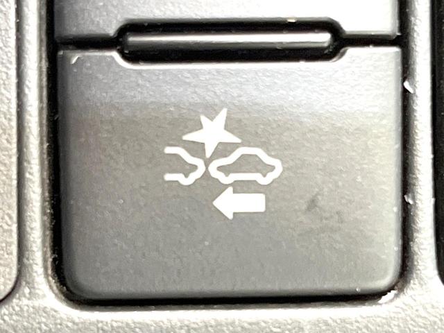 アクア Ｇ　Ｇ’ｓ　純正ＳＤナビ　バックカメラ　衝突被害軽減システム　禁煙車　ハーフレザーシート　ドラレコ　スマートキー　ＬＥＤヘッド　ビルトインＥＴＣ　クルコン　純正１７インチアルミ　オートハイビーム　オートライト（5枚目）