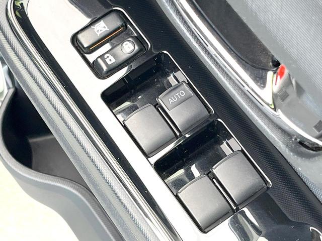 アクア Ｇ　Ｇ’ｓ　純正ＳＤナビ　バックカメラ　衝突被害軽減システム　禁煙車　ハーフレザーシート　ドラレコ　スマートキー　ＬＥＤヘッド　ビルトインＥＴＣ　クルコン　純正１７インチアルミ　オートハイビーム　オートライト（47枚目）