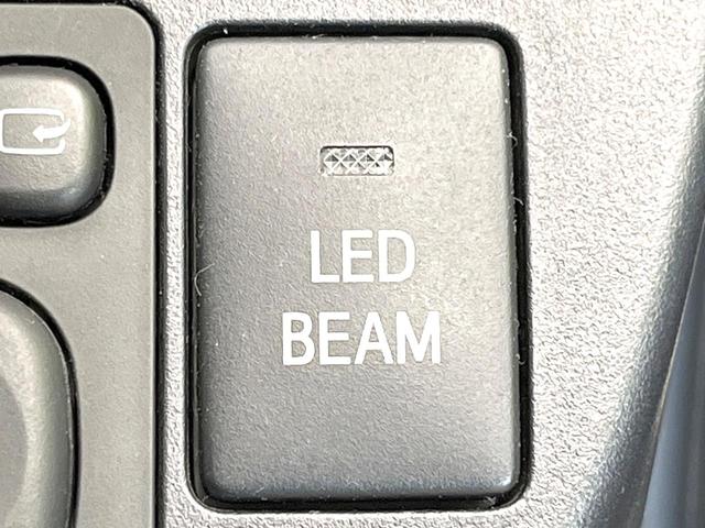 アクア Ｇ　Ｇ’ｓ　純正ＳＤナビ　バックカメラ　衝突被害軽減システム　禁煙車　ハーフレザーシート　ドラレコ　スマートキー　ＬＥＤヘッド　ビルトインＥＴＣ　クルコン　純正１７インチアルミ　オートハイビーム　オートライト（66枚目）