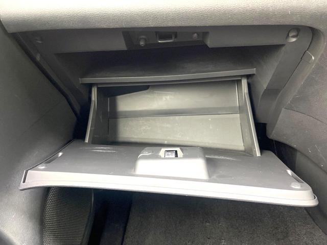 セレナ ハイウェイスター 禁煙車 純正9型ナビ フリップダウンモニター 全方位モニター 両側パワスラ エマージェンシーブレーキ クルコン ドラレコ LEDヘッド フォグ オートライト オートエアコン ETC スマートキー(41枚目)