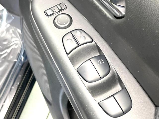 セレナ ハイウェイスター 禁煙車 純正9型ナビ フリップダウンモニター 全方位モニター 両側パワスラ エマージェンシーブレーキ クルコン ドラレコ LEDヘッド フォグ オートライト オートエアコン ETC スマートキー(42枚目)