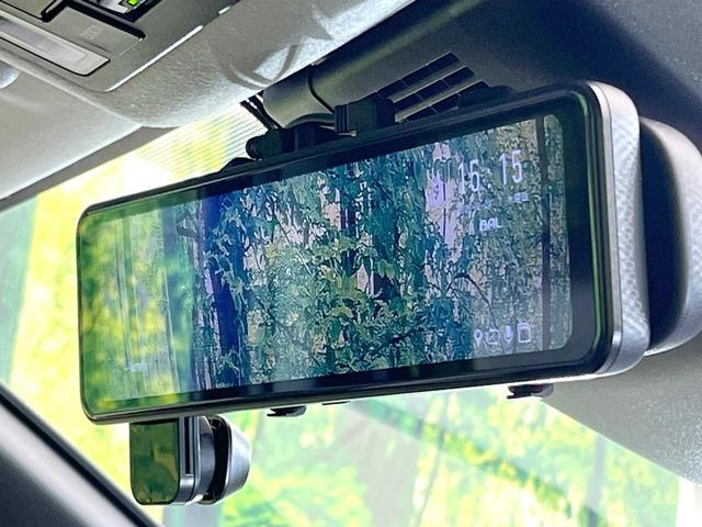 ノア Ｚ　禁煙車　純正１０．５型ナビ　フリップダウンモニター　バックモニター　レーダークルーズ　セーフティセンス　ドラレコ型デジタルミラー　両側パワスラ　ＬＥＤヘッド　ブラウン内装　リアオートエアコン（7枚目）