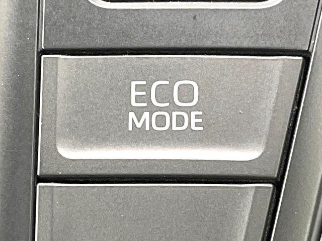 ノア Ｚ　禁煙車　純正１０．５型ナビ　フリップダウンモニター　バックモニター　レーダークルーズ　セーフティセンス　ドラレコ型デジタルミラー　両側パワスラ　ＬＥＤヘッド　ブラウン内装　リアオートエアコン（46枚目）