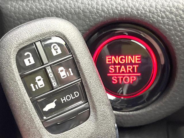 ステップワゴン スパーダ　登録済未使用車　純正１１型ナビ　バックモニター　ホンダセンシング　レーダークルーズ　ＢＳＭ　両側パワスラ　パワーバックドア　シートヒーター　オートエアコン　リアオートエアコン　ハーフレザーシート（28枚目）