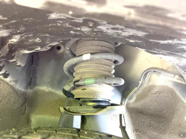 タフト Ｇターボ　クロムベンチャー　禁煙車　ディスプレイオーディオ　スマートアシスト　スカイフィールトップ　レーダークルーズ　シートヒーター　ドラレコ　ＥＴＣ　ＬＥＤヘッド　オートライト　ルーフレール　シートヒーター　オートエアコン（59枚目）