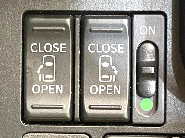 ルーミー カスタムＧ　Ｓ　禁煙車　純正ナビ　バックモニター　スマートアシスト　クルコン　両側パワスラ　ＬＥＤヘッド　オートライト　フォグ　オートエアコン　スマートキー　ドラレコ　ＥＴＣ　アイドリングストップ　電動格納ミラー（6枚目）