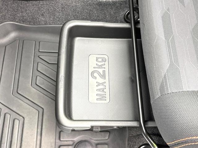 タフト Ｇ　禁煙車　ＳＤナビ　バックモニター　スマートアシスト　シートヒーター　スカイフィールトップ　コーナーセンサー　オートエアコン　スマートキー　オートライト　１５インチＡＷ　アイドリングストップ（48枚目）