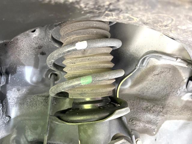 タフト Ｇ　禁煙車　ＳＤナビ　バックモニター　スマートアシスト　シートヒーター　スカイフィールトップ　コーナーセンサー　オートエアコン　スマートキー　オートライト　１５インチＡＷ　アイドリングストップ（53枚目）