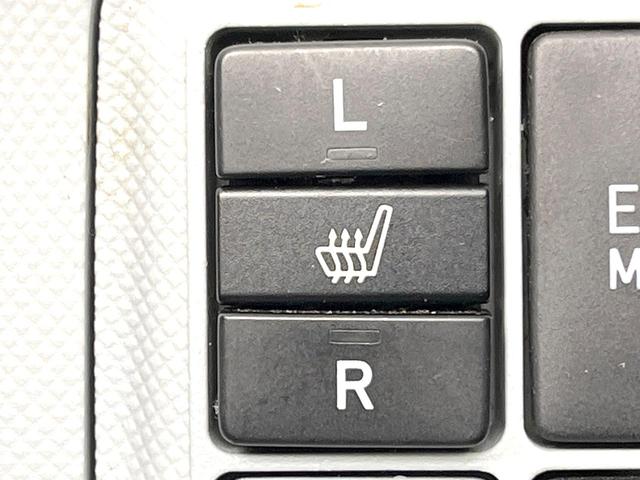 アクア Ｓ　禁煙車　ＳＤナビ　バックモニター　スマートキー　オートライト　シートリフター　ＥＴＣ　ドラレコ　ＯＰ純正１６インチＡＷ　オートエアコン　Ｂｌｕｅｔｏｏｔｈ　電動格納ミラー　シートリフター（6枚目）