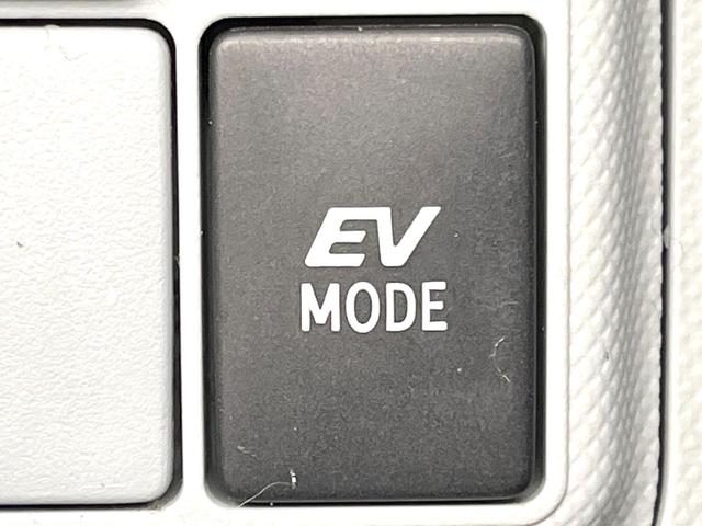 アクア Ｓ　禁煙車　ＳＤナビ　バックモニター　スマートキー　オートライト　シートリフター　ＥＴＣ　ドラレコ　ＯＰ純正１６インチＡＷ　オートエアコン　Ｂｌｕｅｔｏｏｔｈ　電動格納ミラー　シートリフター（48枚目）