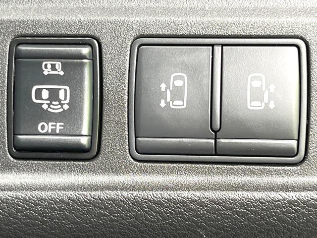 セレナ e-パワー ハイウェイスターV 禁煙車 純正10型ナビ 全方位モニター プロパイロット エマージェンシーブレーキ BSM デジタルミラー 両側パワスラ オートエアコン リアオートエアコン ETC LEDヘッド オートライト フォグ(7枚目)