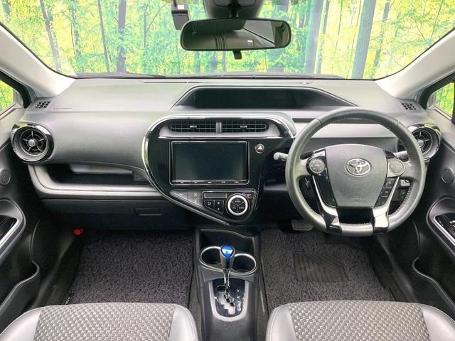 アクア クロスオーバー 純正9型ナビ バックモニター セーフティセンス シートヒーター スマートキー オートエアコン LEDヘッド フォグ オートライト 合皮コンビシート シートリフター ステアリングスイッチ(2枚目)