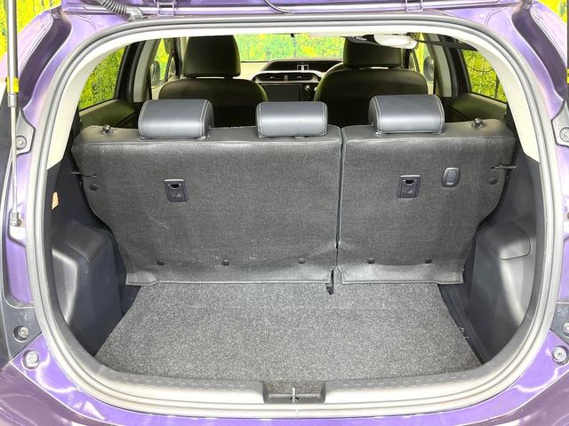 アクア クロスオーバー 純正9型ナビ バックモニター セーフティセンス シートヒーター スマートキー オートエアコン LEDヘッド フォグ オートライト 合皮コンビシート シートリフター ステアリングスイッチ(10枚目)