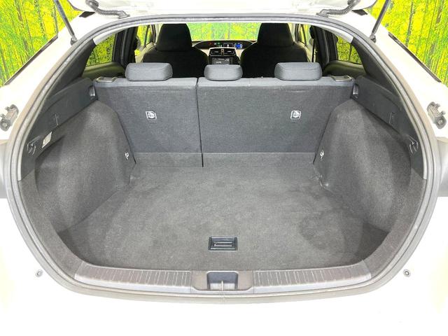 プリウス Ｓ　禁煙車　純正ナビ　バックモニター　モデリスタエアロ　オートエアコン　ＥＴＣ　ＬＥＤヘッド　オートライト　ドラレコ　シートリフター　純正１７インチＡＷ　シートリフター　電動格納ミラー　バニティミラー（10枚目）