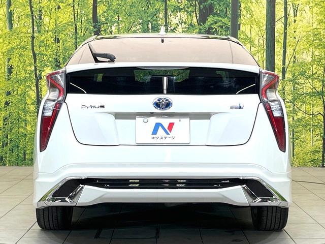 プリウス Ｓ　禁煙車　純正ナビ　バックモニター　モデリスタエアロ　オートエアコン　ＥＴＣ　ＬＥＤヘッド　オートライト　ドラレコ　シートリフター　純正１７インチＡＷ　シートリフター　電動格納ミラー　バニティミラー（15枚目）