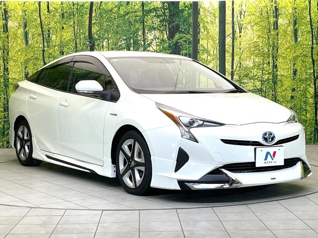 プリウス Ｓ　禁煙車　純正ナビ　バックモニター　モデリスタエアロ　オートエアコン　ＥＴＣ　ＬＥＤヘッド　オートライト　ドラレコ　シートリフター　純正１７インチＡＷ　シートリフター　電動格納ミラー　バニティミラー（16枚目）