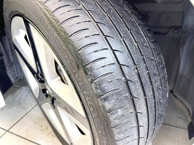 プリウス Ｓ　禁煙車　純正ナビ　バックモニター　モデリスタエアロ　オートエアコン　ＥＴＣ　ＬＥＤヘッド　オートライト　ドラレコ　シートリフター　純正１７インチＡＷ　シートリフター　電動格納ミラー　バニティミラー（60枚目）