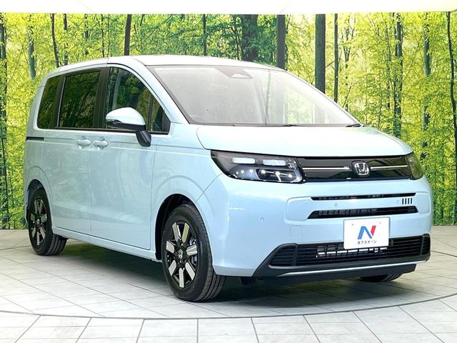 フリード エアー　ＥＸ　登録済未使用車　ホンダセンシング　レーダークルーズ　両側パワスラ　シートヒーター　オートエアコン　ＬＥＤヘッド　オートライト　リアクーラー　シートバックポケット　バニティミラー　電動格納ミラー（17枚目）