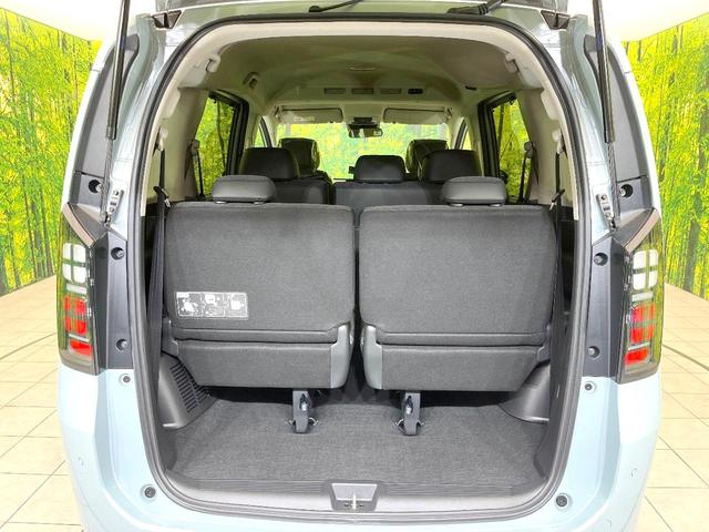 フリード エアー　ＥＸ　登録済未使用車　ホンダセンシング　レーダークルーズ　両側パワスラ　シートヒーター　オートエアコン　ＬＥＤヘッド　オートライト　リアクーラー　シートバックポケット　バニティミラー　電動格納ミラー（32枚目）