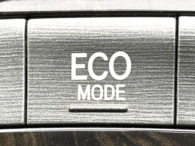 プリウス Ｓマイコーデ　禁煙車　純正ＳＤナビ　バックカメラ　ＥＴＣ　レザー調シート　スマートキー　ＨＩＤヘッド　フォグ　オートライト　オートエアコン　Ｂｌｕｅｔｏｏｔｈ　ＣＤ　ＤＶＤ再生　フルセグ　ステアリングスイッチ（52枚目）