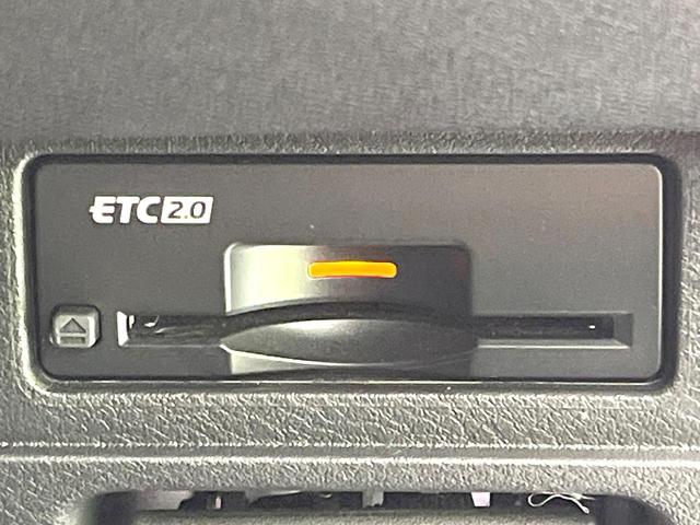 オーラ Ｇ　９０周年記念車　禁煙車　純正９型ナビ　全方位モニター　プロパイロット　ＢＯＳＥサウンド　エマージェンシーブレーキ　デジタルミラー　ツートンカラー　シートヒーター　専用合皮シート　ＥＴＣ　ドラレコ　ＬＥＤヘッド（29枚目）