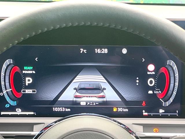 オーラ Ｇ　９０周年記念車　禁煙車　純正９型ナビ　全方位モニター　プロパイロット　ＢＯＳＥサウンド　エマージェンシーブレーキ　デジタルミラー　ツートンカラー　シートヒーター　専用合皮シート　ＥＴＣ　ドラレコ　ＬＥＤヘッド（42枚目）