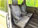 後部座席も気になるようなキズ・汚れやへたり等、大きなダメージはなく、良好な状態です。