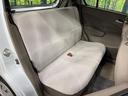 後部座席も気になるようなキズ・汚れやへたり等、大きなダメージはなく、良好な状態です。