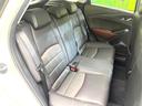 後部座席も気になるようなキズ・汚れやへたり等、大きなダメージはなく、良好な状態です。