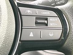 �ڥ����ץƥ��֥��롼������ȥ�����۹�®ƻϩ�Ǥ�Ĺ��Υ���Ԥ��ڤˡ�����ư��®�٤��ݤĥ��롼������ȥ����뤬�����ͷڸ������ƥ��Ϣ�Ȥ��������μ�ξ���Τ��Ƽִ֤��ݤĤ褦��®��Ĵ�ᤷ�Ƥ���ޤ����� 5