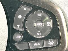 �ڥ����ץƥ��֥��롼������ȥ�����۹�®ƻϩ�Ǥ�Ĺ��Υ���Ԥ��ڤˡ�����ư��®�٤��ݤĥ��롼������ȥ����뤬�����ͷڸ������ƥ��Ϣ�Ȥ��������μ�ξ���Τ��Ƽִ֤��ݤĤ褦��®��Ĵ�ᤷ�Ƥ���ޤ����� 6