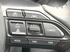 �ڥ졼�������롼������ȥ�����۹�®ƻϩ�Ǥ�Ĺ��Υ���Ԥ��ڤˡ�����ư��®�٤��ݤĥ��롼������ȥ����뤬�����ͷڸ������ƥ��Ϣ�Ȥ��������μ�ξ���Τ��Ƽִ֤��ݤĤ褦��®��Ĵ�ᤷ�Ƥ���ޤ����� 7