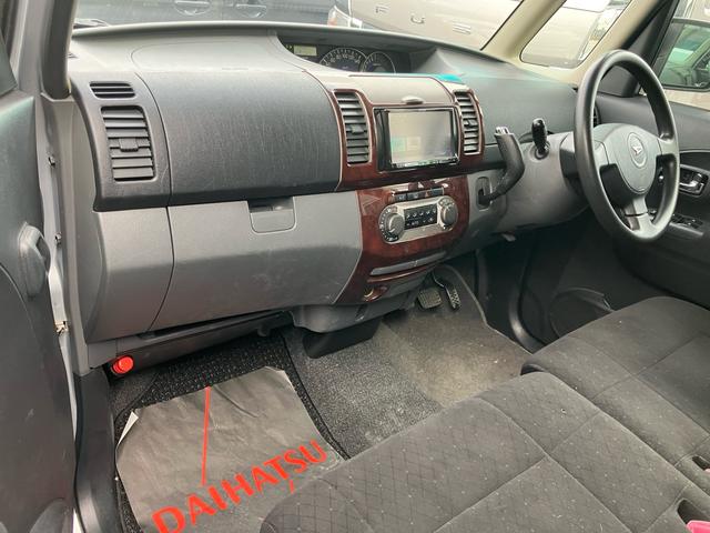 タント カスタムＸ　メモリーナビ　フルセグＴＶ　バックカメラ　キーレス　ドアバイザー　フロアマット　アルミホイール　ウインカーミラー　　エアコン　パワーステアリング　パワーウインドウ（27枚目）