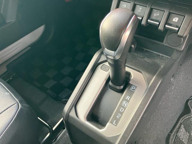 ジムニーシエラ ＪＣ　パートタイム４ＷＤ　ＨＫＳマフラー　ミリタリーグリル　純正ＯＰアンダーガーニッシュ／シートカバー／シートカバー／マッドフラップ　８インチナビＴＶ　バックカメラ　ＥＴＣ　ワンオーナー禁煙記録簿（30枚目）