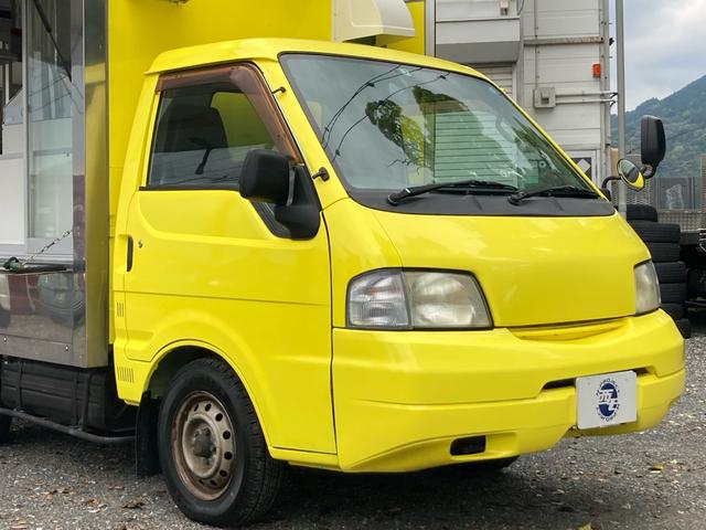 バネットトラック 　移動販売車　キッチンカー　シンク　フライヤー　外部電源　冷蔵庫　ナビ　地デジＴＶ　バックカメラ　ＥＴＣ　５速マニュアル　エアコン　パワステ（2枚目）