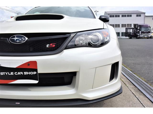 ＷＲＸ　ＳＴＩ　ｔＳタイプＲＡ　エアロ　純正１８インチアルミ　限定３００台　６速ＭＴ(26枚目)