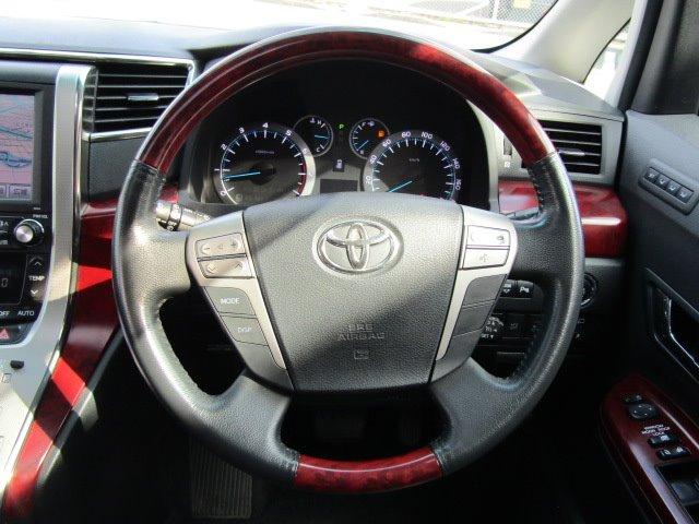 350S Cパッケージ 1年保証付 サンルーフ 両側パワースライドドア HDDナビ レザーシートカバー 後席フリップダウンモニター コーナーセンサー 19インチ社外アルミ 電動リアゲート ローダウン バックカメラ 7人乗(29枚目)