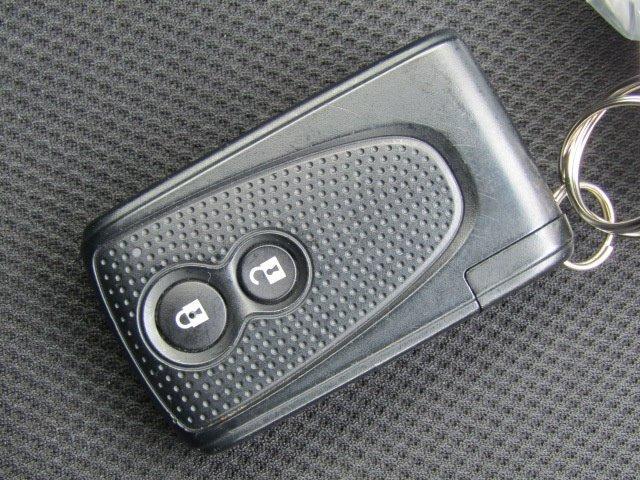 カスタムR スマートアシスト 1年保証付 衝突軽減ブレーキ LEDヘッドライト SDナビ バックカメラ スマートキー 地デジTV CD再生 アイドリングストップ プッシュスタート 14インチ純正アルミ 電動格納ミラー ベンチシート(8枚目)