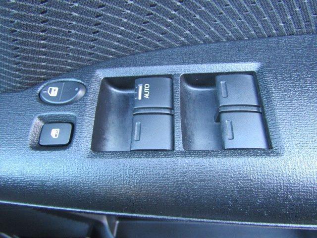 ハイブリッド 1年保証付 車検令和5年6月迄 エコカー減税対象車 HDDナビ パワースライドドア 走行52千km ワンオーナー バックカメラ CD・DVD再生 地デジTV 3列シート アイドリングストップ ETC(20枚目)